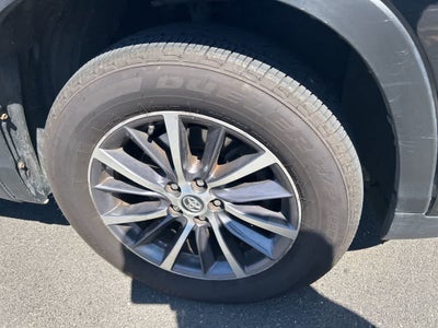 Toyota Highlander XLE 2019