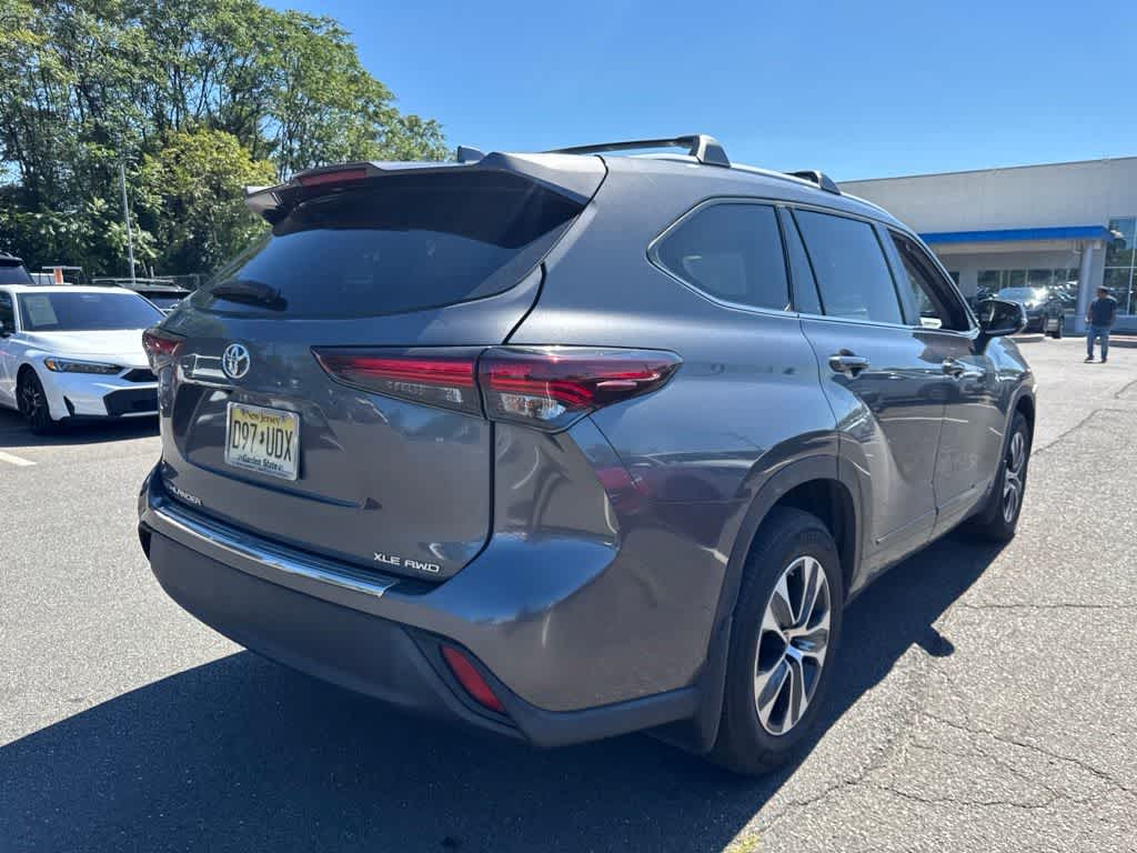 2024 Toyota Highlander XLE