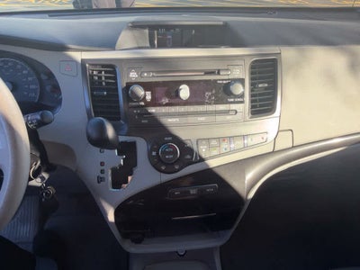 Toyota Sienna LE de 2014