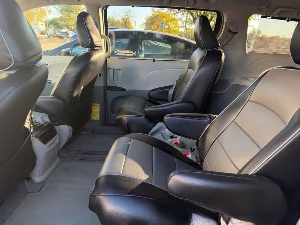 Toyota Sienna LE de 2014