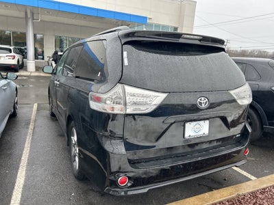 Toyota Sienna SE 2014