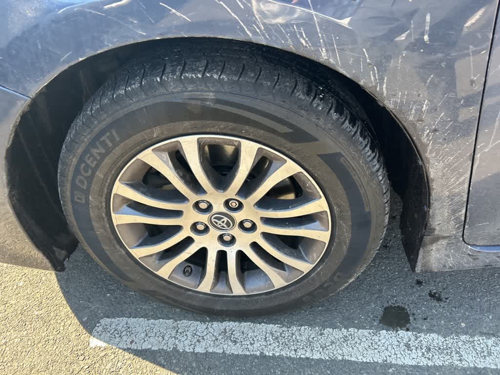 Toyota Sienna XLE 2020