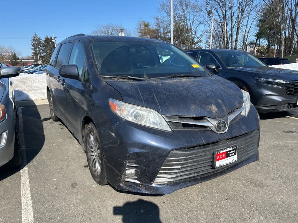 Toyota Sienna XLE 2020