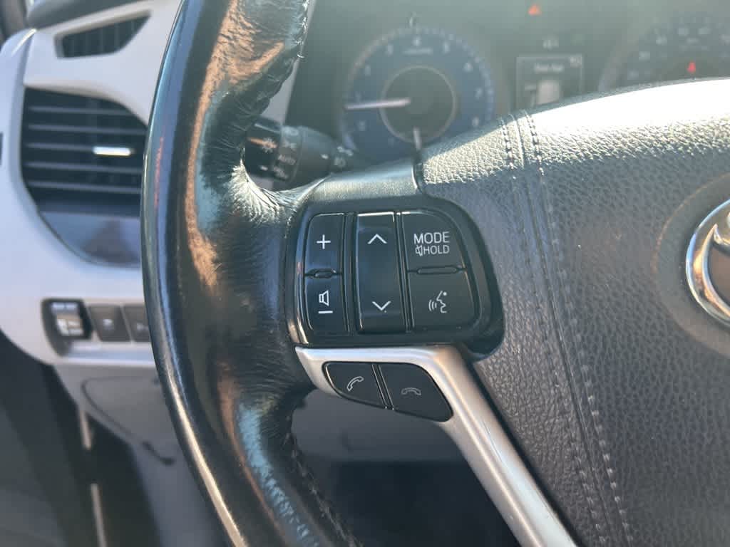 Toyota Sienna XLE 2020