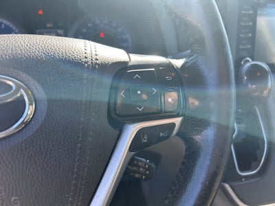 Toyota Sienna XLE 2020