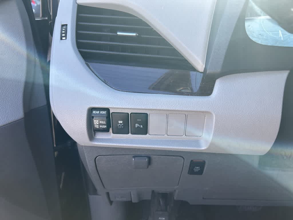 Toyota Sienna XLE 2020