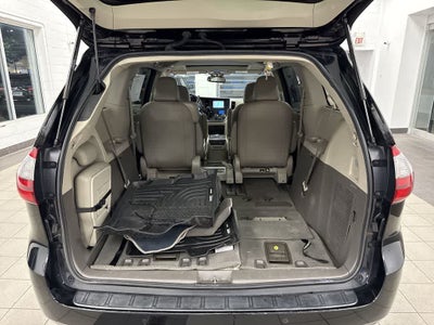 Toyota Sienna XLE 2020