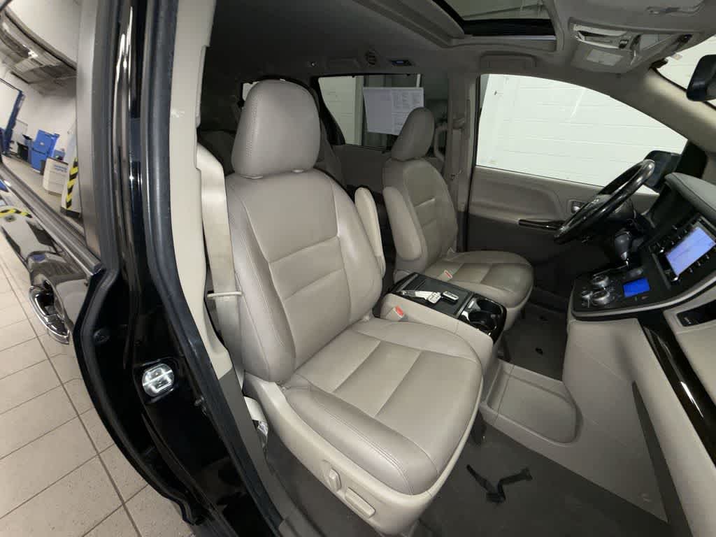 Toyota Sienna XLE 2020