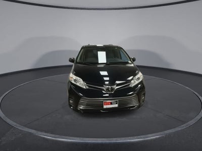 Toyota Sienna XLE 2020