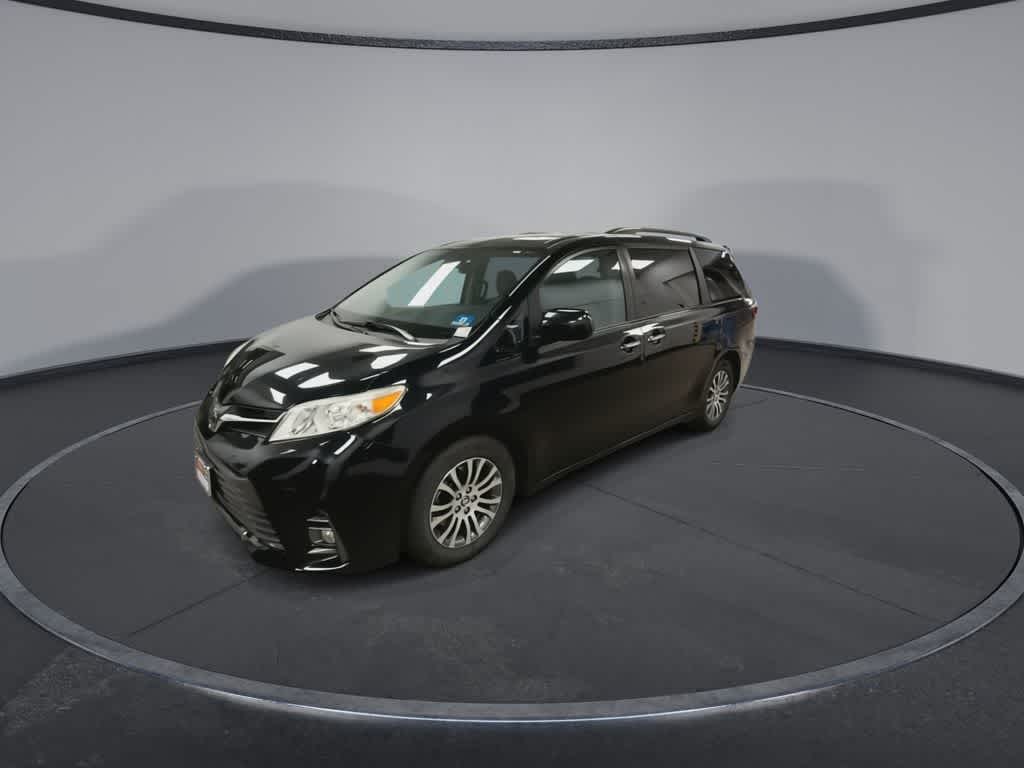 Toyota Sienna XLE 2020