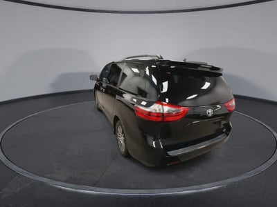 Toyota Sienna XLE 2020