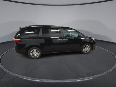 Toyota Sienna XLE 2020