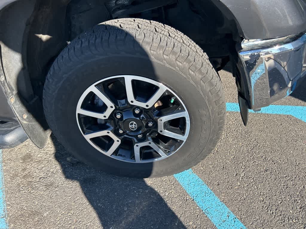 Toyota Tundra SR5 2020