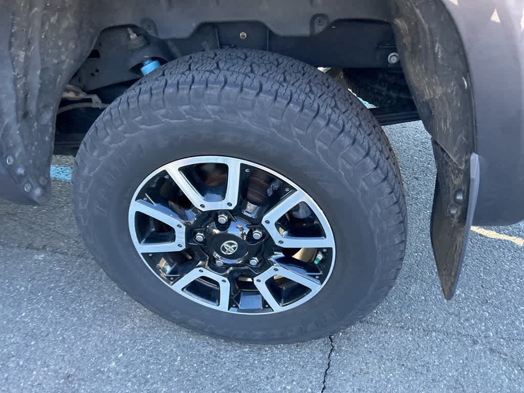 Toyota Tundra SR5 2020