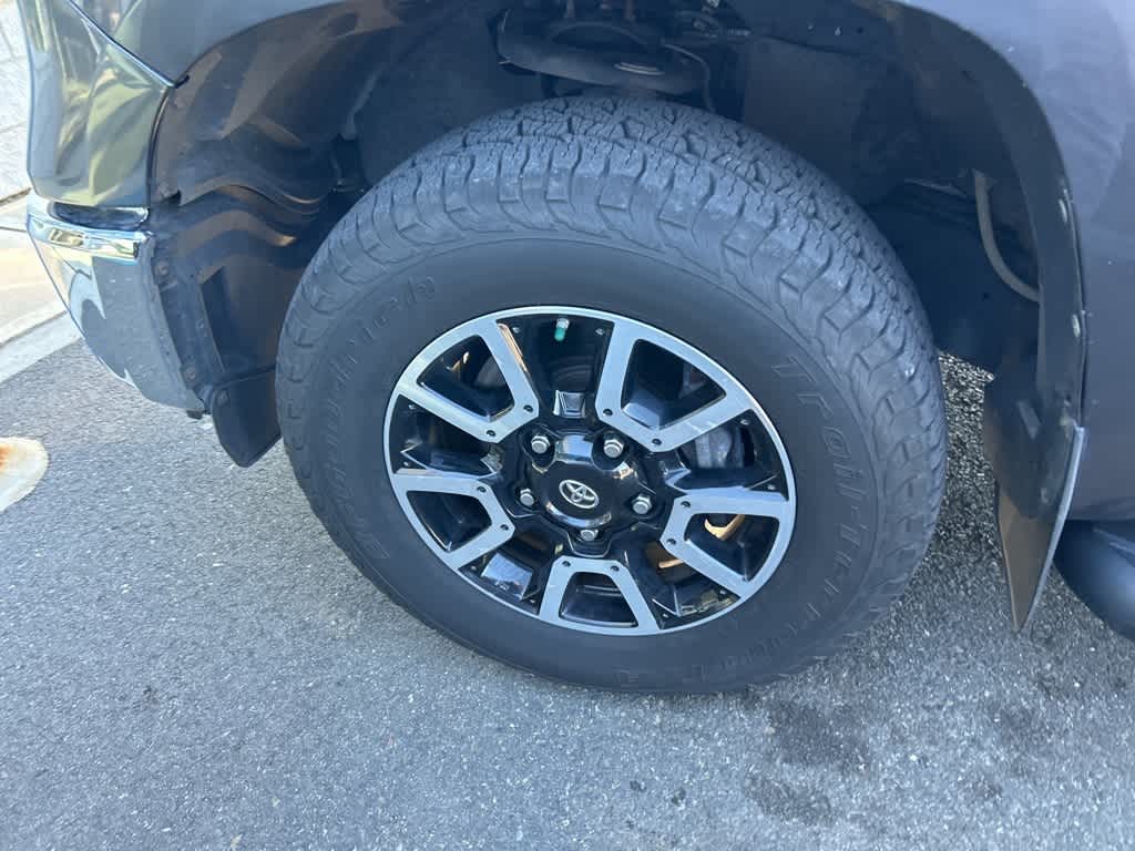 Toyota Tundra SR5 2020