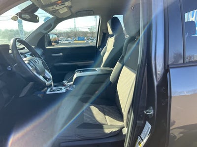 Toyota Tundra SR5 2020