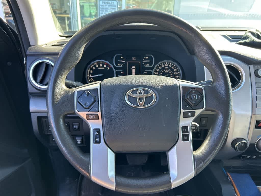 Toyota Tundra SR5 2020