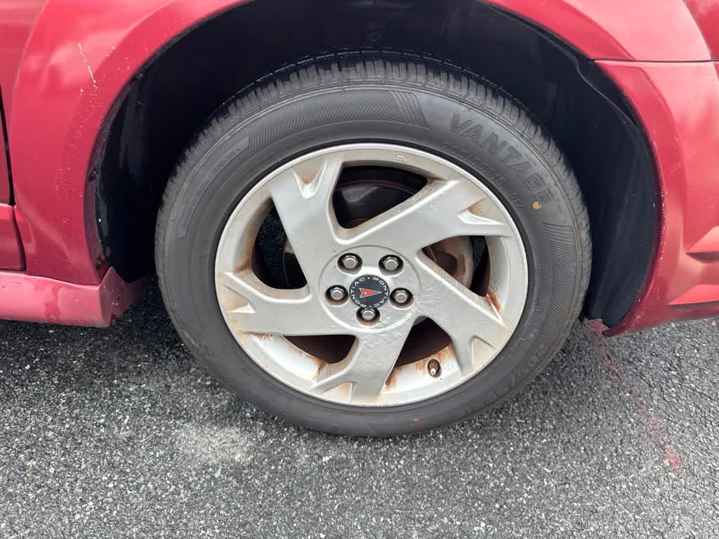 Pontiac Vibe de 2008, 4 puertas, hatchback
