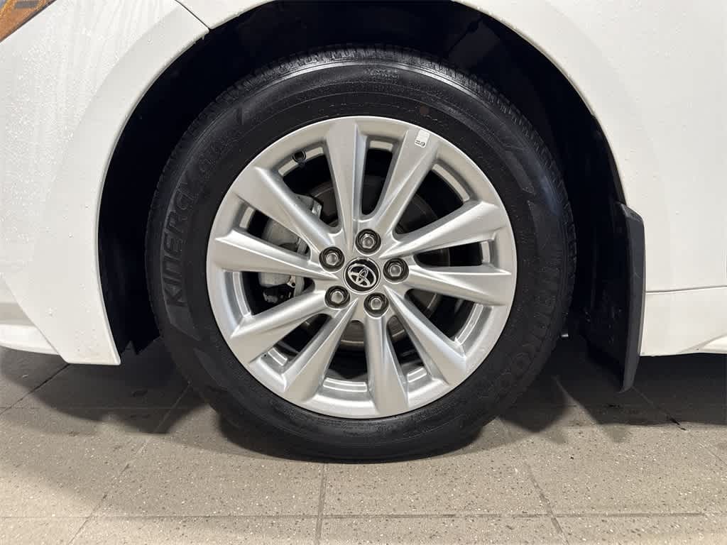 Toyota Corolla LE 2023