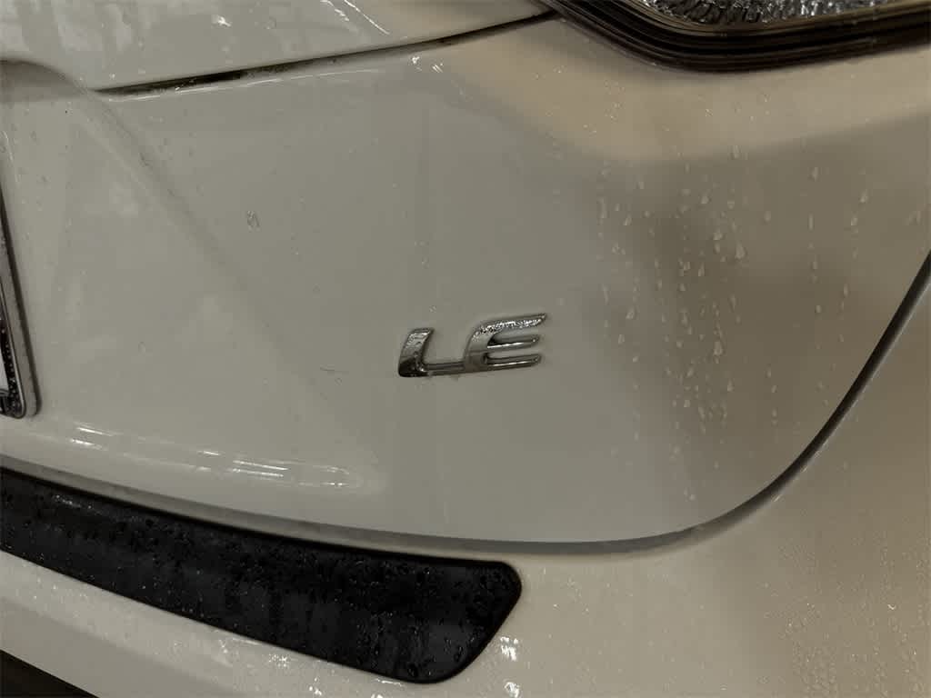 Toyota Corolla LE 2023