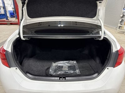 Toyota Corolla L 2019