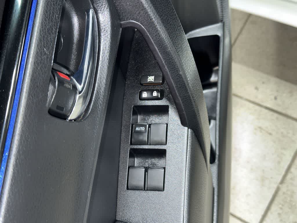 Toyota Corolla L 2019