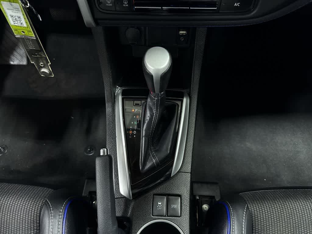 Toyota Corolla L 2019