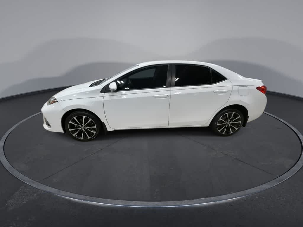 Toyota Corolla L 2019