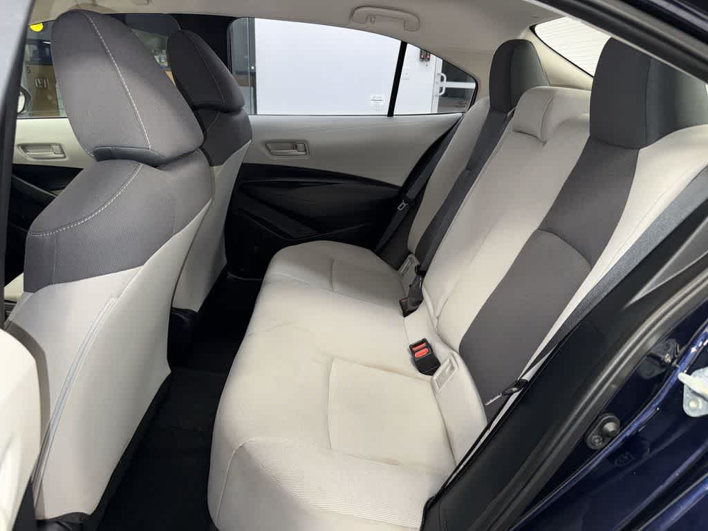 Toyota Corolla LE 2022