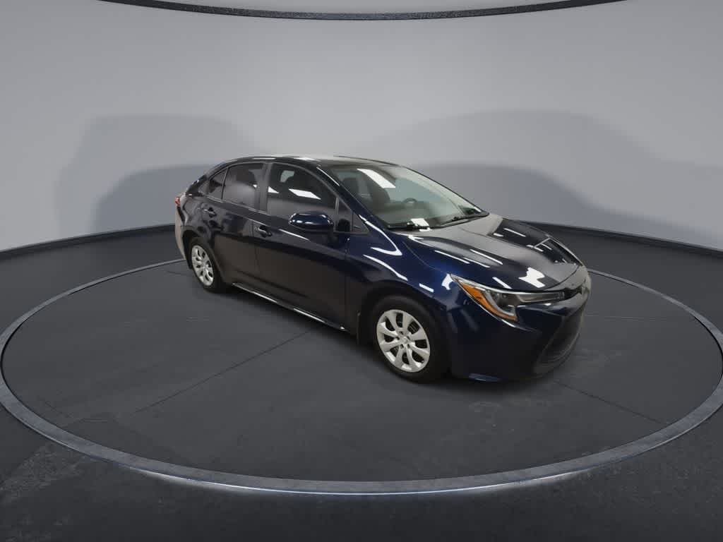 Toyota Corolla LE 2022