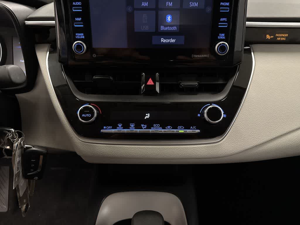 Toyota Corolla LE 2022