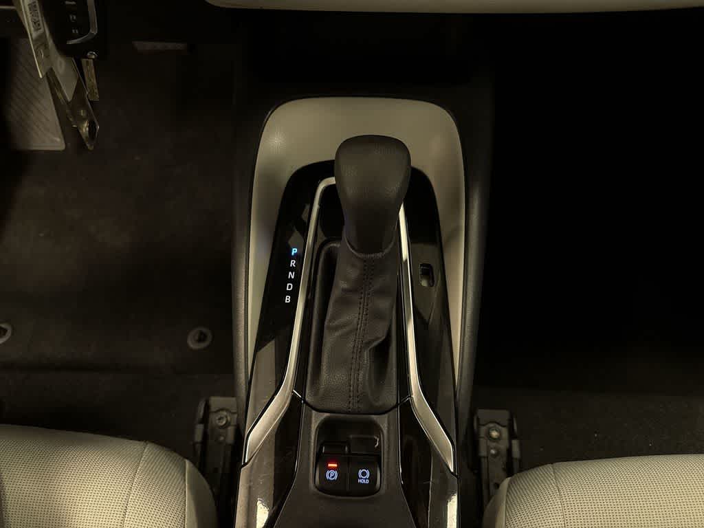 Toyota Corolla LE 2022