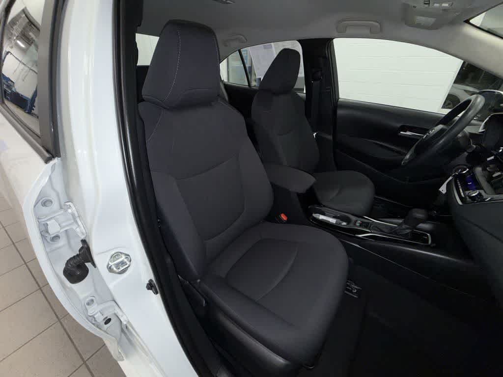 Toyota Corolla LE 2021