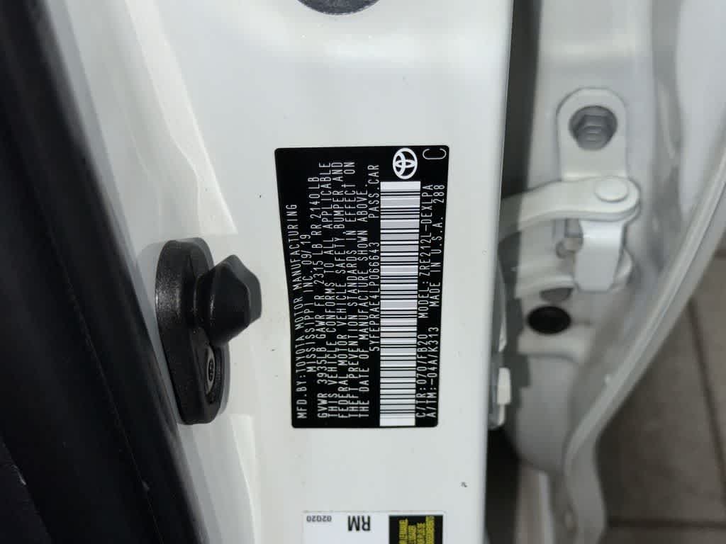 Toyota Corolla LE 2020