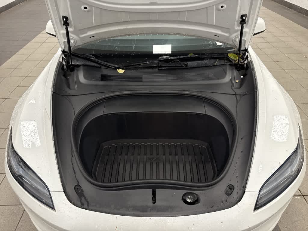 Tesla Model 3 RWD 2024