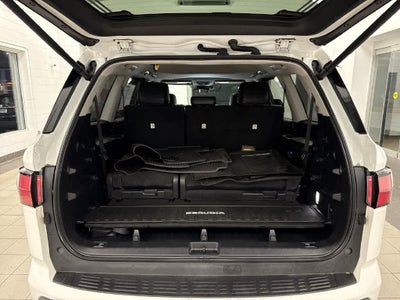 Toyota Sequoia SR5 2024