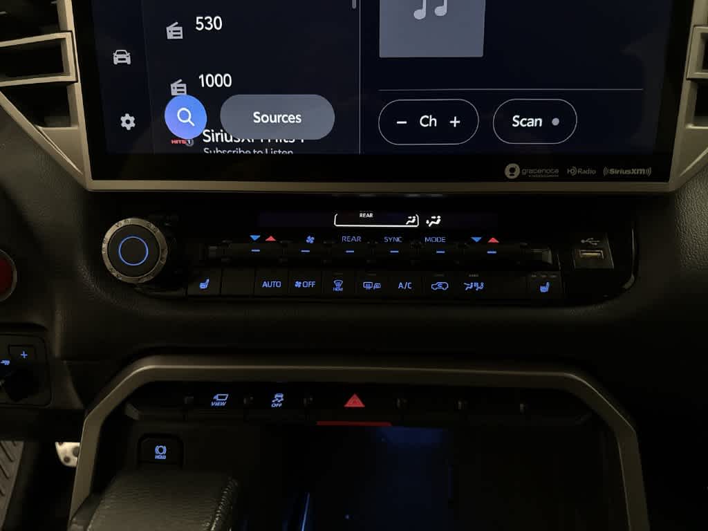 Toyota Sequoia SR5 2024