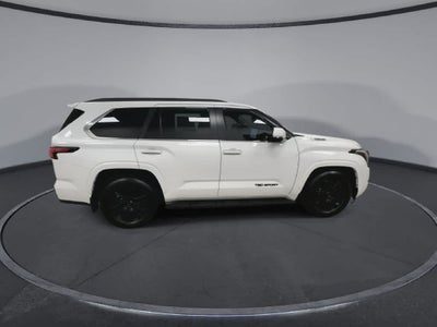 Toyota Sequoia SR5 2024