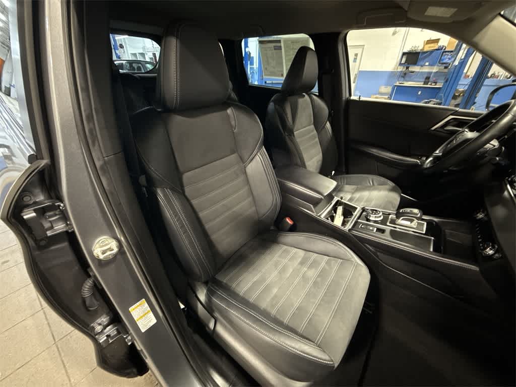 Mitsubishi Outlander SE 2023