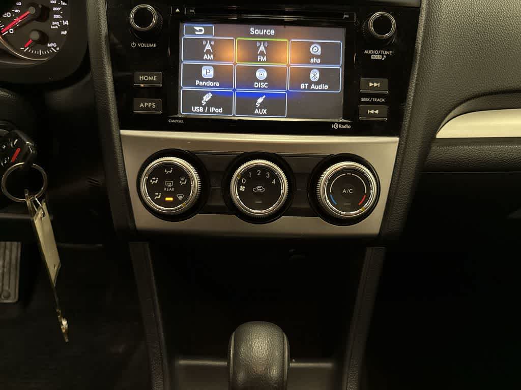 Subaru Impreza Premium 2016