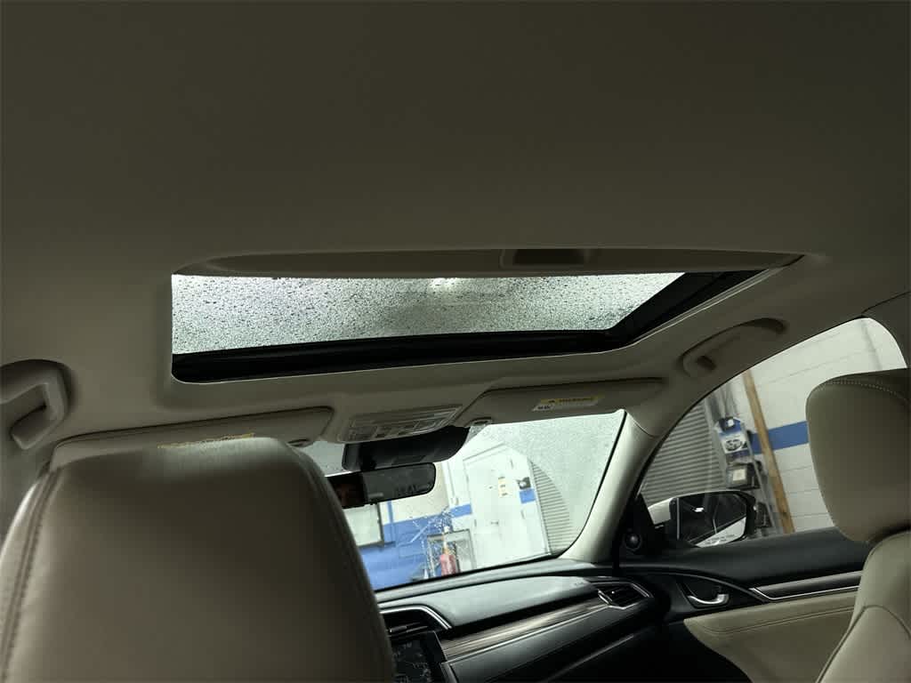 Honda Civic Touring 2019