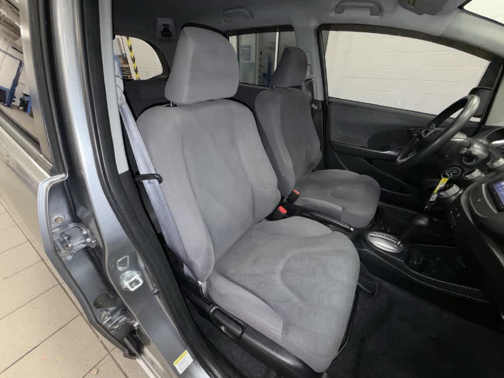 Honda Fit de 2010, 5 puertas, hatchback, cambio automático