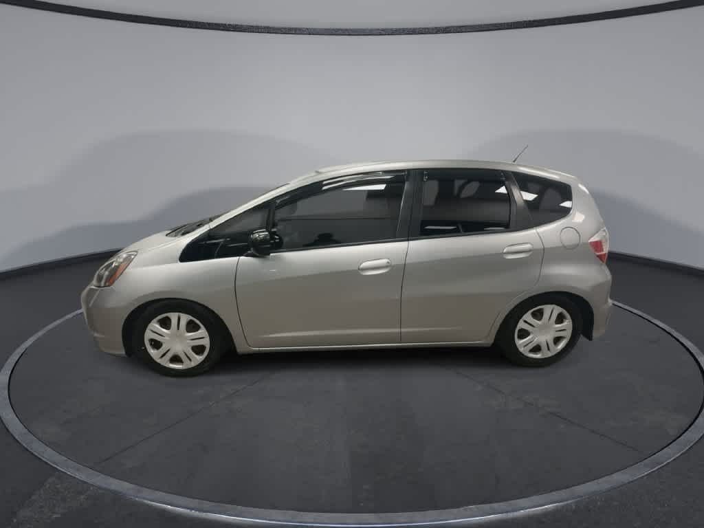 Honda Fit de 2010, 5 puertas, hatchback, cambio automático