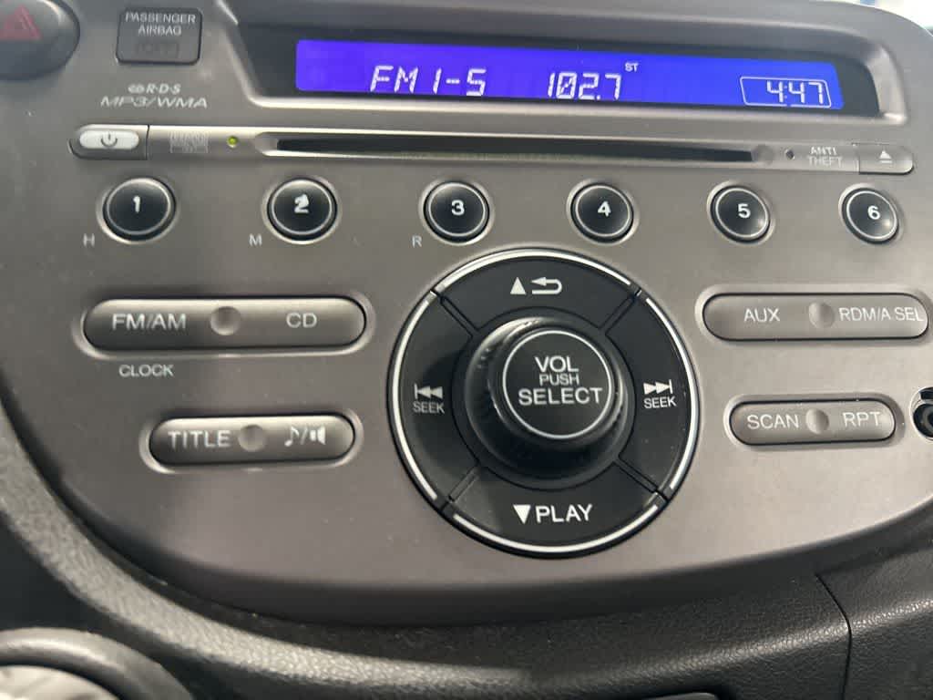 Honda Fit de 2011, 5 puertas, hatchback, cambio automático