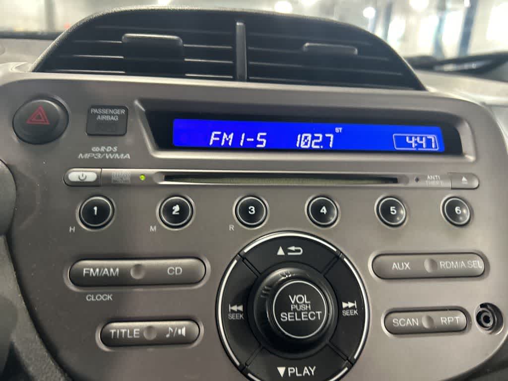 Honda Fit de 2011, 5 puertas, hatchback, cambio automático