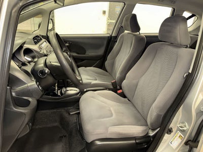 Honda Fit de 2011, 5 puertas, hatchback, cambio automático