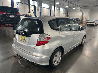 Honda Fit de 2011, 5 puertas, hatchback, cambio automático
