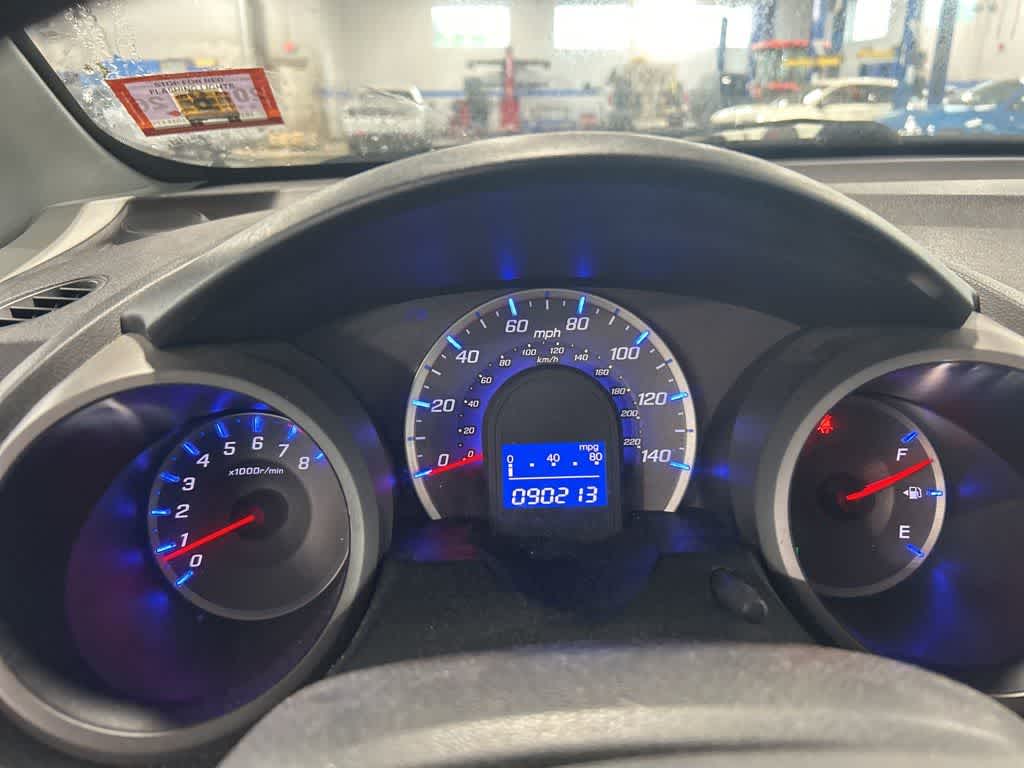 Honda Fit de 2011, 5 puertas, hatchback, cambio automático