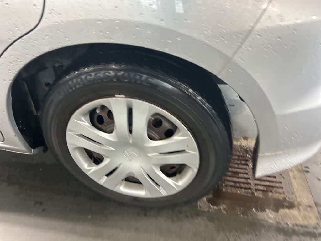 Honda Fit de 2011, 5 puertas, hatchback, cambio automático