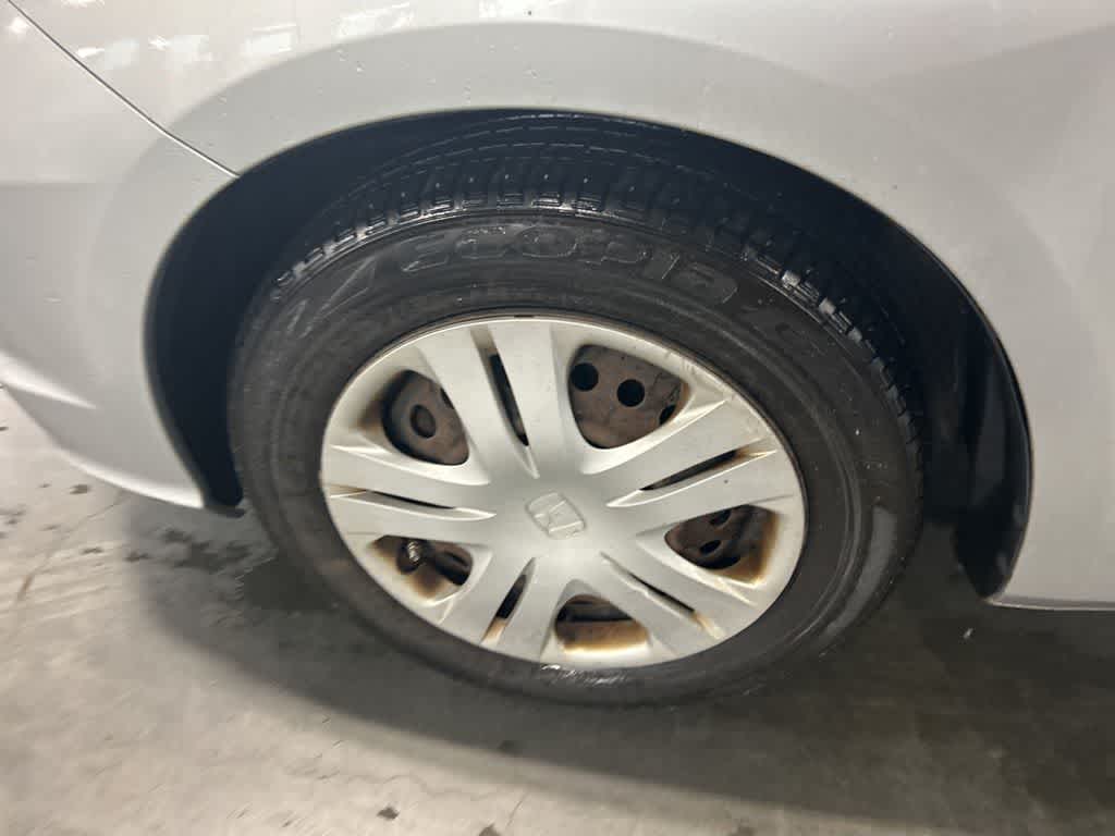 Honda Fit de 2011, 5 puertas, hatchback, cambio automático